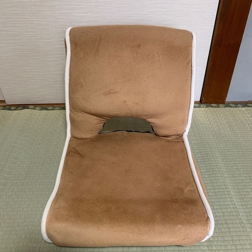 座椅子フワフワ中古 (時由地材) 偕楽園の椅子《座椅子》の中古あげます 