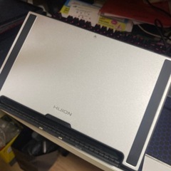 液晶タブレットhuionの画像