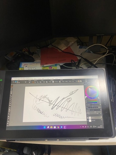 液晶タブレットhuion