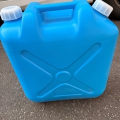 灯油ポリタンク18リットルの画像