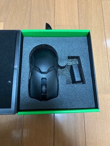razerゲーミングキーボードとマウス