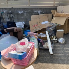 ジャンク電化製品その他不用品を引き取って下さいの画像
