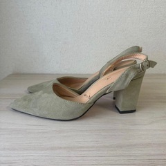 パステルグリーン パンプス の画像
