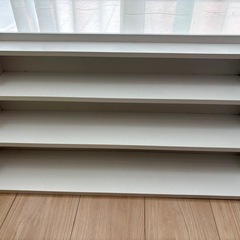 美品　絵本棚の画像