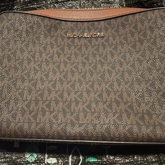 Michael courseバッグの画像