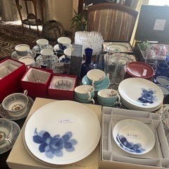 3/29！！最終処分！！有名ブランド、バカラ、ロイヤルコペンハーゲン、ウェッジウッド、ロイヤル・アルバート、大倉陶園、ノリタケ、柿右衛門、源右衛門、深川製磁、ローゼンダール、伊万里焼、有田焼など！ 食器 たたき売り✩.*˚の画像