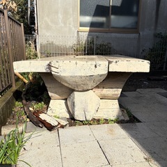 【大型　屋外用　木製テーブル】釘不使用・分解可の画像