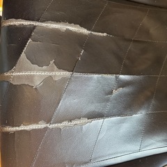 ゲーミングチェア(破れあり)の画像