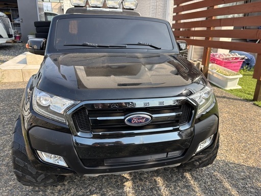 フォード Ranger 電動乗用ラジコンカー