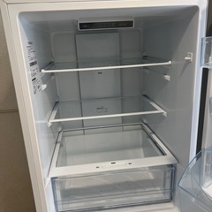 冷蔵庫　YRZ-F28Kの画像