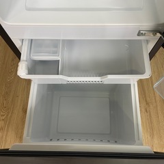 ＊美品＊Hiseose　ハイセンス 2ドア冷凍冷蔵庫 HR-D15FB 162L 2022年の画像