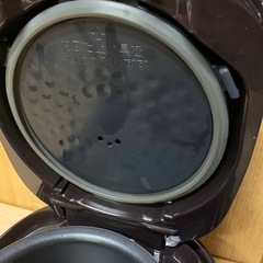 ✅象印マイコン炊飯ジャー✅ ✅NL-BT05✅の画像