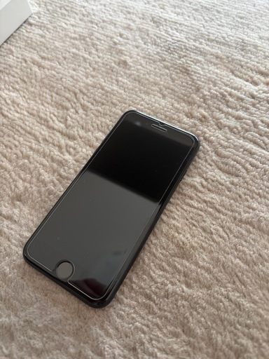 超美品　iPhone  SE  第３世代　midnight