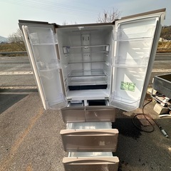 HITACHI 冷蔵庫 6ドア525L 、2015年製日立の画像