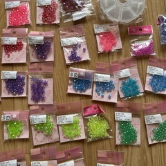 アクリルビーズ51点まとめ。の画像