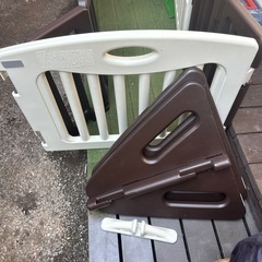 ベビーサークルの画像