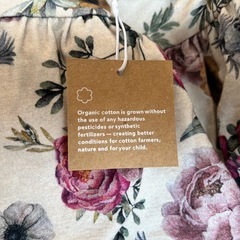 定価合計1万3000円以上/女
の子服、女の子の名前本、すこやか妊娠、出産ガイドの画像