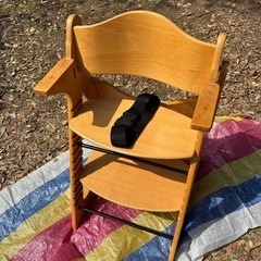 katoji ベビーチェアの画像