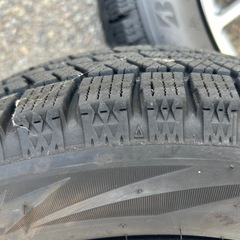 (取引先決定)スタッドレスタイヤ(アルミホイール)　　14インチの画像