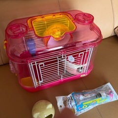 【中古】小型ハムスター用　🐹飼育セット  餌 ・トイレ砂・マット付きの画像