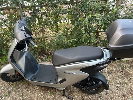 2023年 ホンダ EM1 e: 1977km 低走行 美車 純正リアボックス付