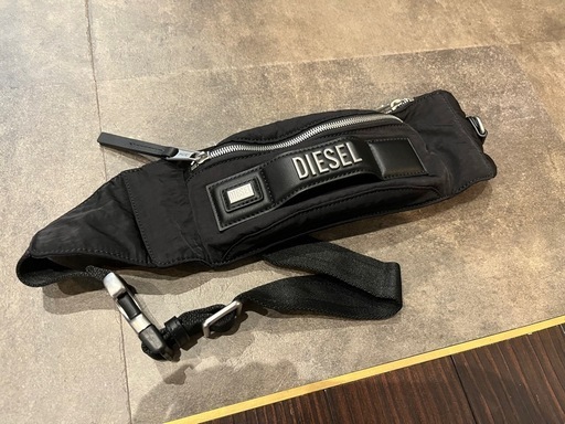 【ほぼ未使用】DIESEL レディース ウエストポーチ（ベルトバッグ）多少であれば値下げします