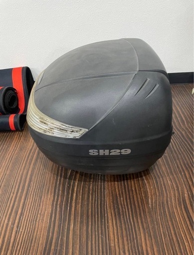 20%値下げ♪ ⑥バイク用 トップケース リアボックス SHAD SH29