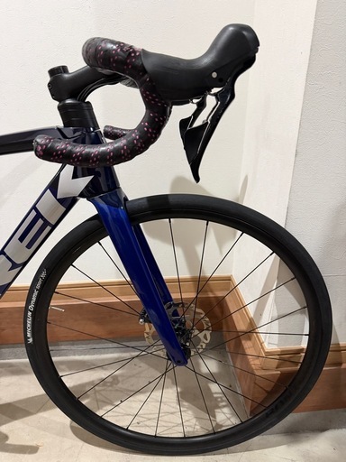 TREK  EMONDA SL5 DISC 2023年モデル