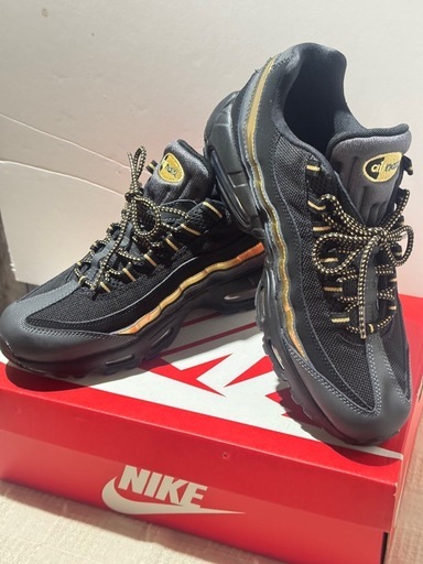 NIKE AIR MAX 95 PRM 【ブラック/メタリックゴールド】