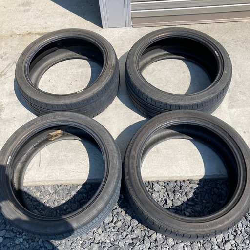 ダンロップ　225/40R18