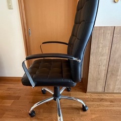 デスクチェアの画像