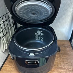 炊飯器
の画像