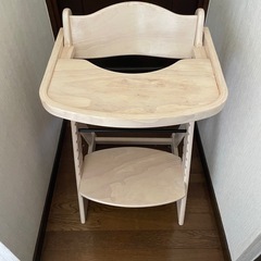 カトージ　木製ベビーチェア　ハイチェアの画像