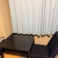 ZINUS セミダブルマットレス 30cmとこたつテーブルの画像