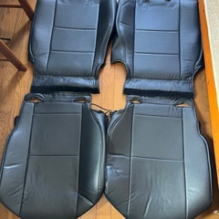 タント　シートカバーの画像