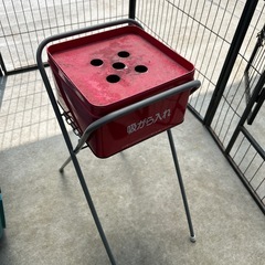 吸い殻入れの画像