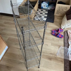 used品‼️４段スチールラック🤗の画像