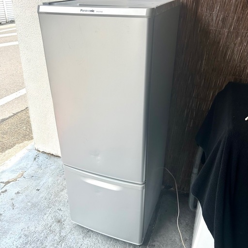 【2017年製】パナソニック 168L 冷蔵庫 NR-B179W シルバー【動作確認済】