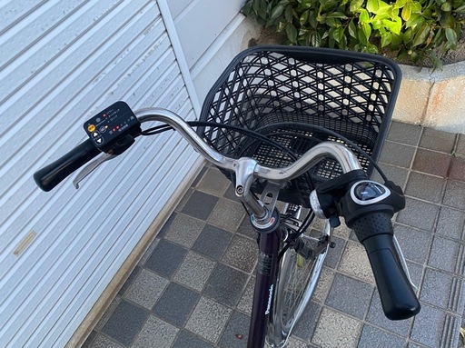 パナソニック　電動自転車　　　26インチ  充電器付き