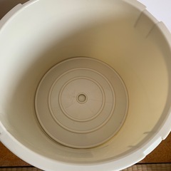 漬物樽と漬物石の画像