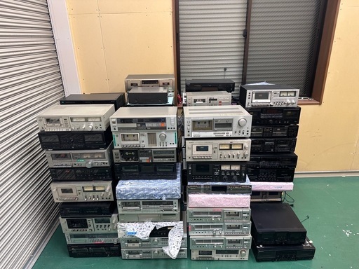 カセットデッキ 大量