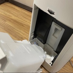 空気清浄機の画像