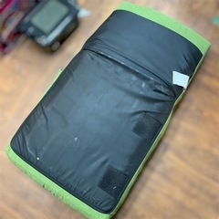 ニトリ 繋がるポケットコイル座椅子 クーンS グリーンの画像