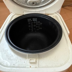 ニトリ炊飯器　３号炊き　　の画像