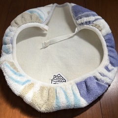 トイレのフタカバーの画像