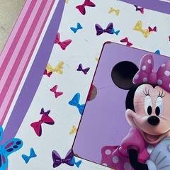 キッズ　ミニーテーブルチェアセットの画像