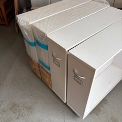 収納家具の画像