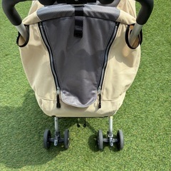 Combi ベビーカーの画像