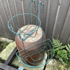 【無料】植木鉢ホルダー2点の画像