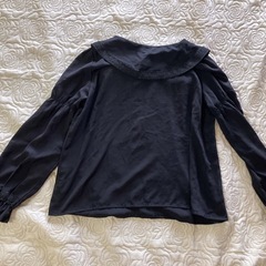 アクシーズファム　黒 襟付きリボン長袖ブラウスの画像